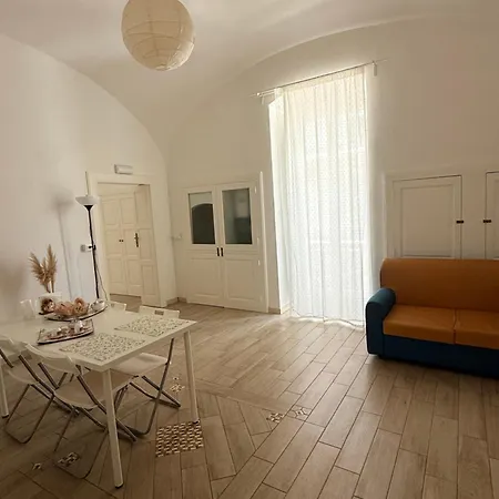 La Finestra Sulla Puglia Apartment *